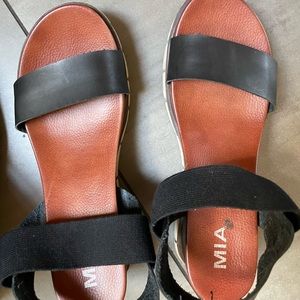 MIA sandals